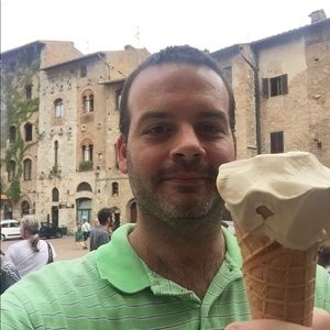 Meet your Posher, Mike